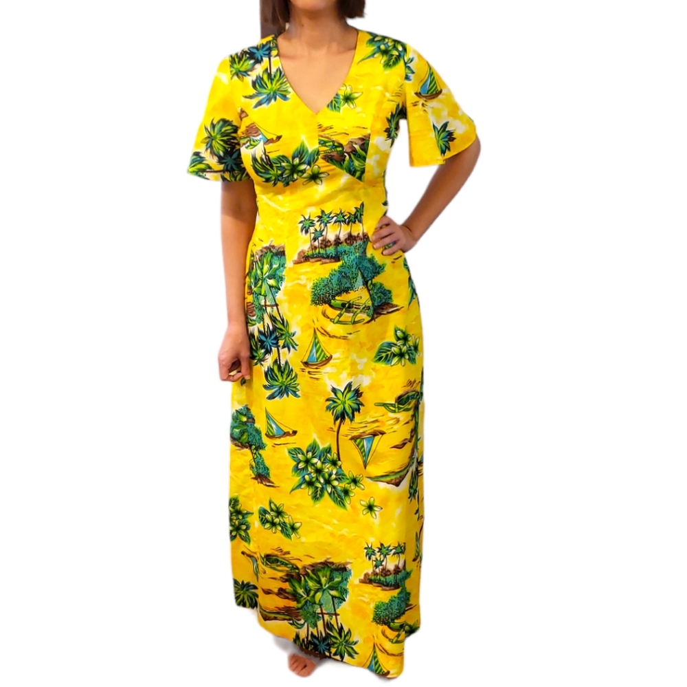 Vintage Royal Hawaiian Yellow Tropical Dress 1970's  Size S